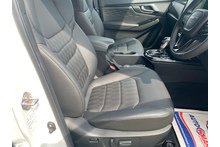 Isuzu D-Max 1.9 V-Cross Double Cab 4x4 Pick Up - Thumb 9