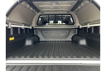 Isuzu D-Max 1.9 V-Cross Double Cab 4x4 Pick Up - Thumb 4