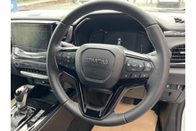 Isuzu D-Max 1.9 V-Cross Double Cab 4x4 Pick Up - Thumb 20