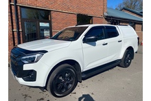 Isuzu D-Max 1.9 V-Cross Double Cab 4x4 Pick Up - Thumb 4