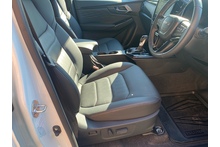 Isuzu D-Max 1.9 V-Cross Double Cab 4x4 Pick Up - Thumb 5