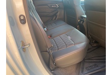 Isuzu D-Max 1.9 V-Cross Double Cab 4x4 Pick Up - Thumb 7