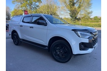 Isuzu D-Max 1.9 V-Cross Double Cab 4x4 Pick Up - Thumb 17