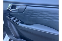 Isuzu D-Max 1.9 V-Cross Double Cab 4x4 Pick Up - Thumb 22