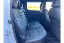 Isuzu D-Max 1.9 V-Cross Double Cab 4x4 Pick Up - Thumb 23