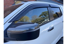 Isuzu D-Max 1.9 V-Cross Double Cab 4x4 Pick Up - Thumb 29