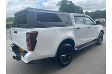 Isuzu D-Max 1.9 V-Cross Double Cab 4x4 Pick Up - Thumb 7