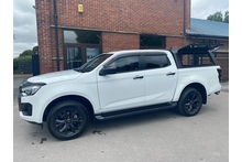 Isuzu D-Max 1.9 V-Cross Double Cab 4x4 Pick Up - Thumb 9