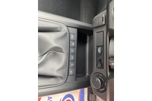 Isuzu D-Max 1.9 DL20 Extended Cab 4x4 Pick Up - Thumb 13