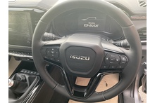 Isuzu D-Max 1.9 V-Cross Double Cab 4x4 Pick Up - Thumb 18