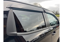 Isuzu D-Max 1.9 V-Cross Double cab 4x4 Pick Up - Thumb 9