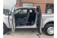 Isuzu D-Max 1.9 Utility 4x4 Extended Cab Pick Up DL - Thumb 6