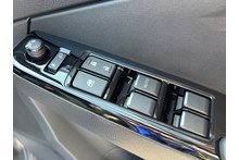 Isuzu D-Max 1.9 V-Cross Double Cab 4x4 Pick Up - Thumb 9