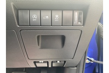 Isuzu D-Max 1.9 V-Cross Double Cab 4x4 Pick Up - Thumb 12