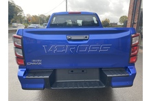 Isuzu D-Max 1.9 V-Cross Double Cab 4x4 Pick Up - Thumb 2