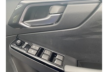 Isuzu D-Max 1.9 V-Cross Double Cab 4x4 Pick Up - Thumb 16