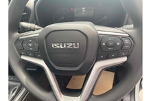 Isuzu D-Max 1.9 Utility Single Cab 4x4 Pick Up DL - Thumb 17