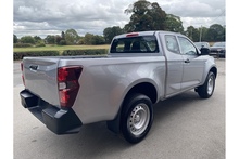 Isuzu D-Max 1.9 Utility Extended Cab 4x4 Pick Up - Thumb 3