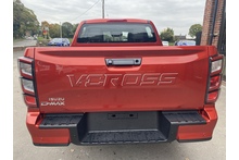 Isuzu D-Max 1.9 V-Cross Double Cab 4x4 Pick Up - Thumb 2