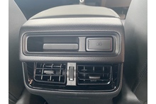 Isuzu D-Max 1.9 V-Cross Double Cab 4x4 Pick Up - Thumb 10