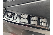 Isuzu D-Max 1.9 V-Cross Double Cab 4x4 Pick Up - Thumb 11