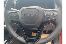 Isuzu D-Max 1.9 V-Cross Double Cab 4x4 Pick Up - Thumb 13