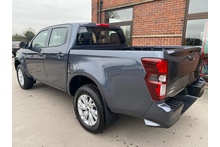 Isuzu D-Max 1.9 DL20 Double Cab 4x4 Pick Up - Thumb 1