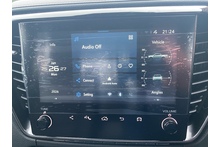 Isuzu D-Max 1.9 V-Cross Double Cab 4x4 Pick Up - Thumb 14