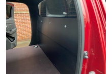 Isuzu D-Max 1.9 V-Cross Commercial - Thumb 14