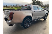 Isuzu D-Max 1.9 V-Cross Double Cab 4x4 Pick Up - Thumb 3