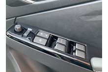 Isuzu D-Max 1.9 V-Cross Double Cab 4x4 Pick Up - Thumb 9