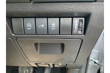 Isuzu D-Max 1.9 V-Cross Double Cab 4x4 Pick Up - Thumb 10