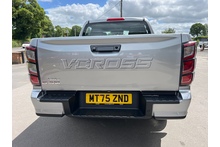 Isuzu D-Max 1.9 V-Cross Double Cab 4x4 Pick Up - Thumb 5