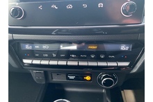 Isuzu D-Max 1.9 V-Cross Commercial - Thumb 22