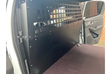 Isuzu D-Max 1.9 V-Cross Commercial - Thumb 13