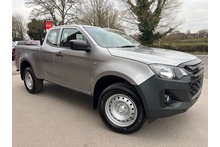 Isuzu D-Max 1.9 Utility Extended Cab 4x4 Pick Up - Thumb 0