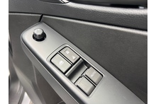 Isuzu D-Max 1.9 Utility Extended Cab 4x4 Pick Up - Thumb 17