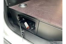 Isuzu D-Max 1.9 V-Cross Commercial - Thumb 17