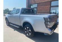 Isuzu D-Max 2.2 DL40 Extended Cab 4x4 - Thumb 1