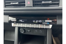 Mitsubishi L200 2.4 Titan Double Cab 4x4 Pick up - Thumb 39