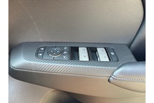 Mitsubishi Outlander 2.4 Phev Nativa 7 seat - Thumb 17