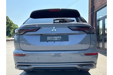Mitsubishi Outlander 2.4 Phev Nativa 7 seat - Thumb 4