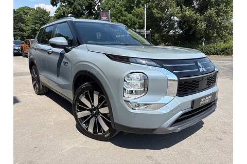 Mitsubishi Outlander Phev Nativa 7 seat
