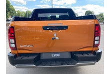 Mitsubishi L200 2.4 2.4 Bi-Turbo Barbarian Double Cab 4x4 Pick Up - Thumb 2