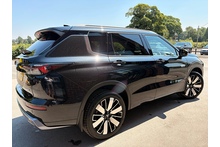 Mitsubishi Outlander 2.4 Phev Diamond - Thumb 3