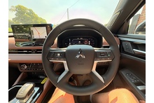 Mitsubishi Outlander 2.4 Phev Diamond - Thumb 20
