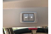 Mitsubishi Outlander 2.4 Phev Diamond - Thumb 13