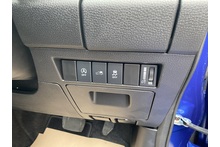 Isuzu D-Max 2.2 V-Cross Double Cab 4x4  Pick Up - Thumb 8