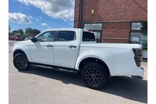 Isuzu D-Max 2.2 V-Cross Commercial Double Cab 4x4 Pick Up - Thumb 5