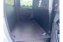 Isuzu D-Max 2.2 V-Cross Commercial Double Cab 4x4 Pick Up - Thumb 18